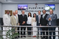 Câmara realiza Extraordinária e aprova projetos em regime de urgência do Executivo 