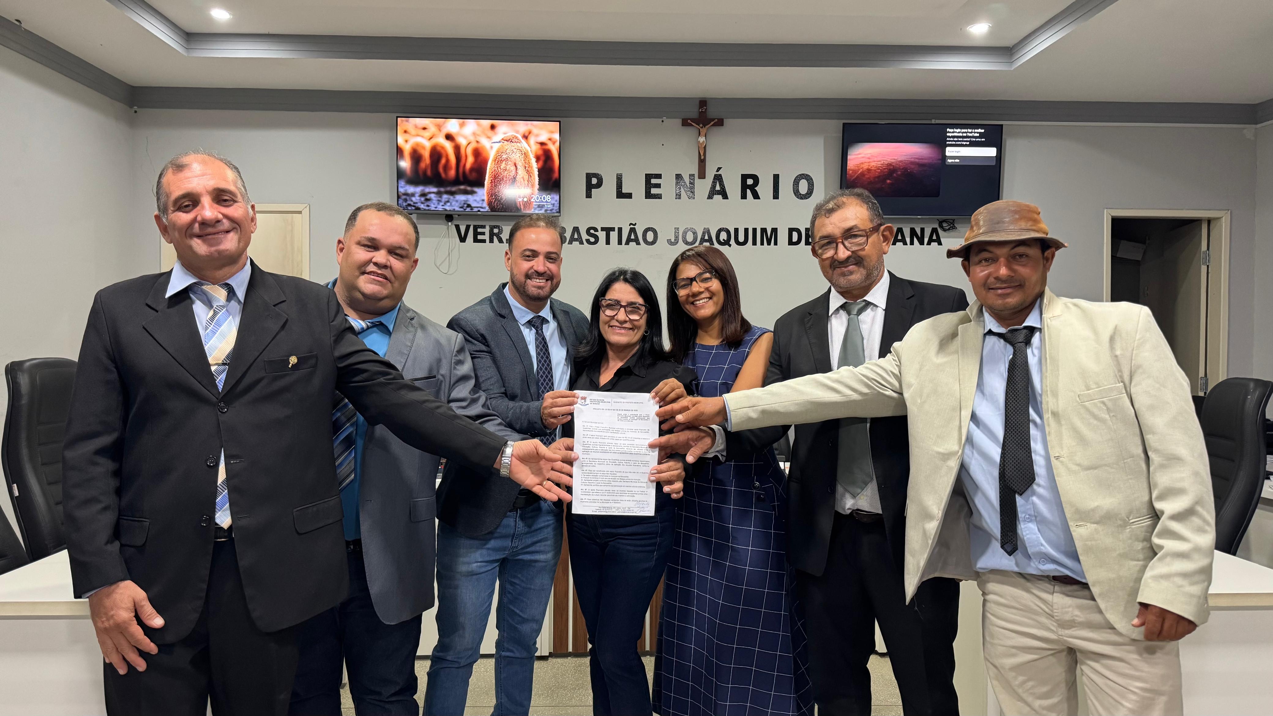 Em Sessão, Câmara de Banzaê aprova incentivo financeiro às quadrilhas juninas do município 